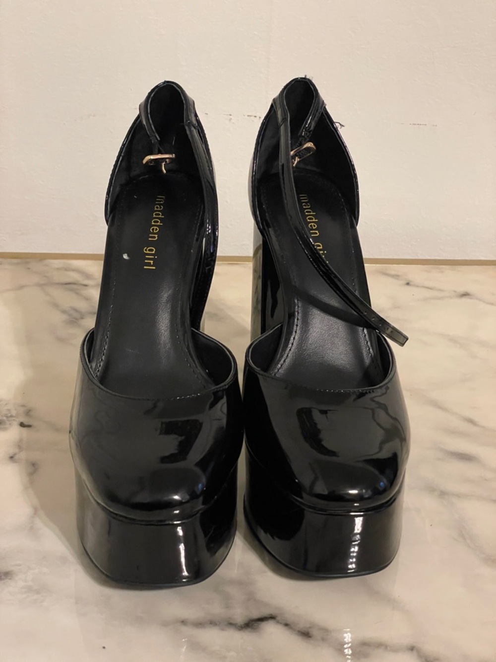 Madden Girl Denveer Dion Black Patent Platform Mary Janes Womens 8.5 Academia - Picture 3 of 9